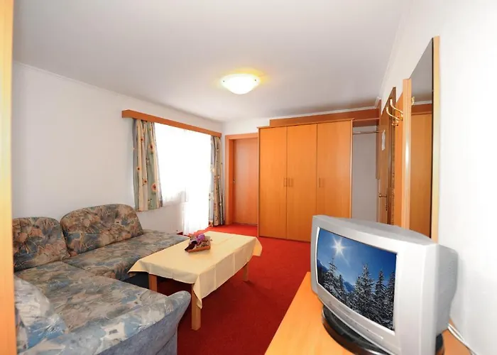 Falkenstein Oda ve Kahvaltı Saalbach-Hinterglemm